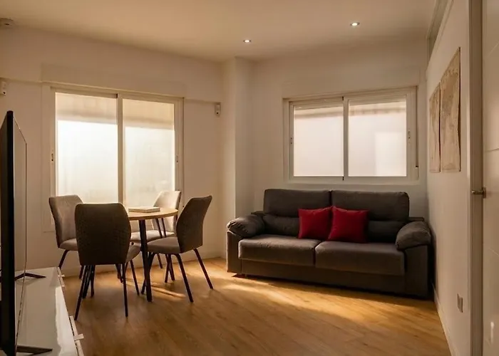 Moderno Céntrico Con AC Y Luz Natural